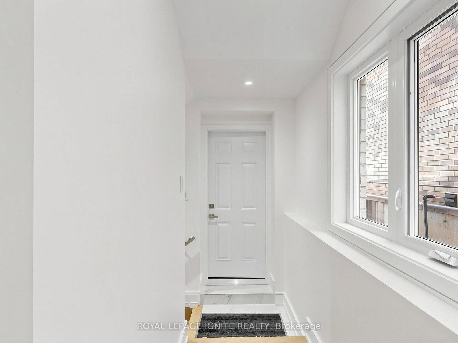 160 Manse Road N • Toronto, ON photo 39