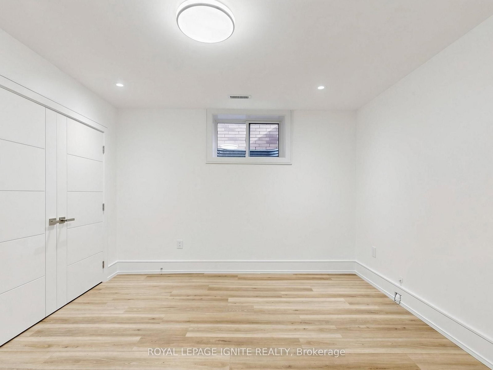 160 Manse Road N • Toronto, ON photo 44