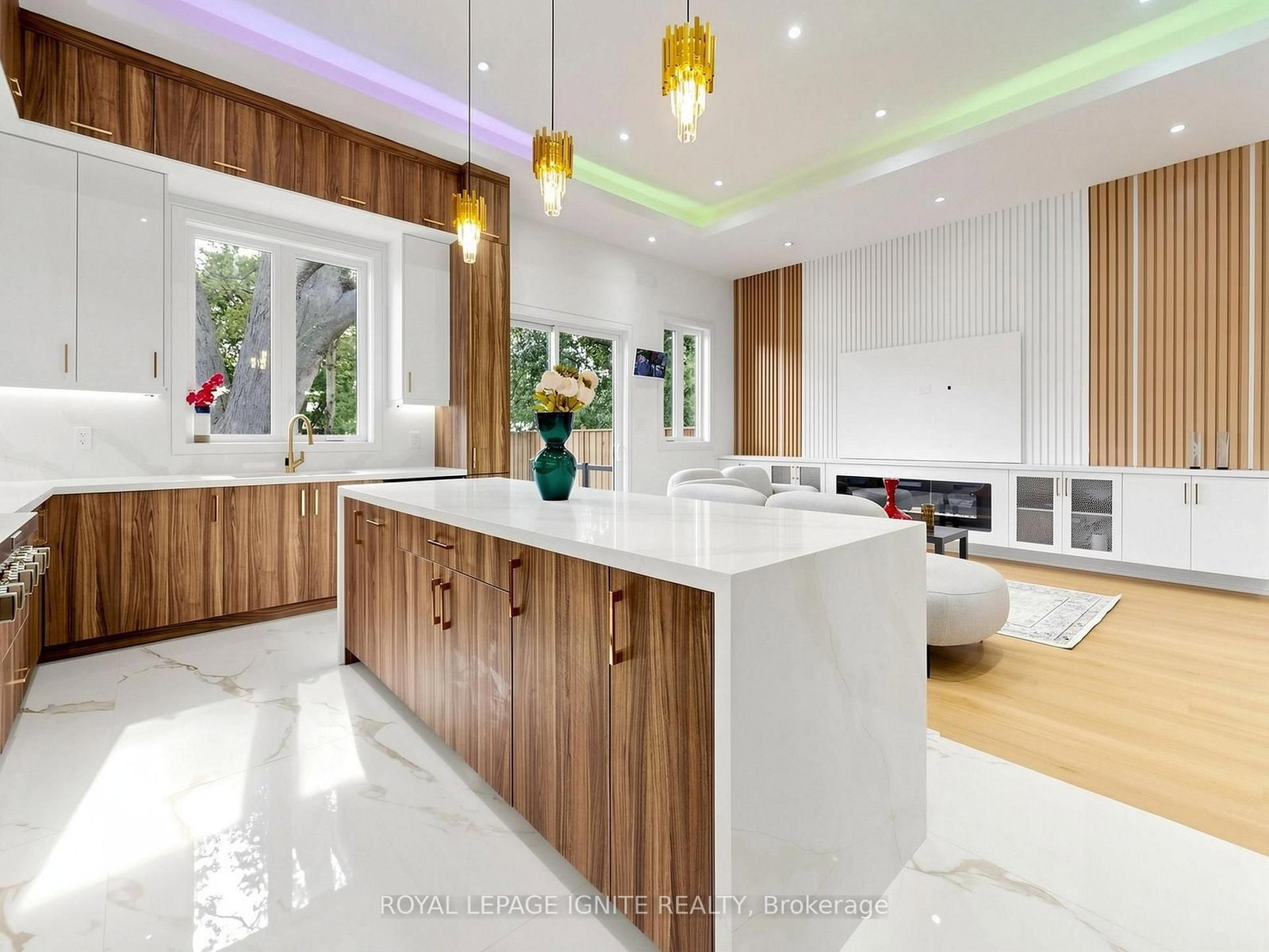 160 Manse Road N • Toronto, ON photo 6