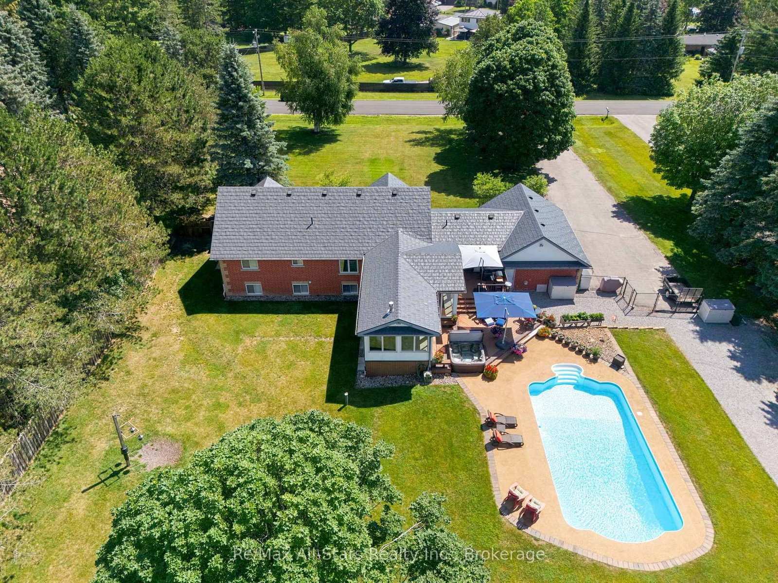 21180 Brunon Avenue • Scugog, ON photo 44
