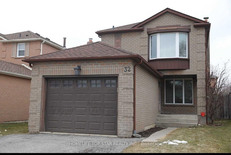 32 Millington Crescent