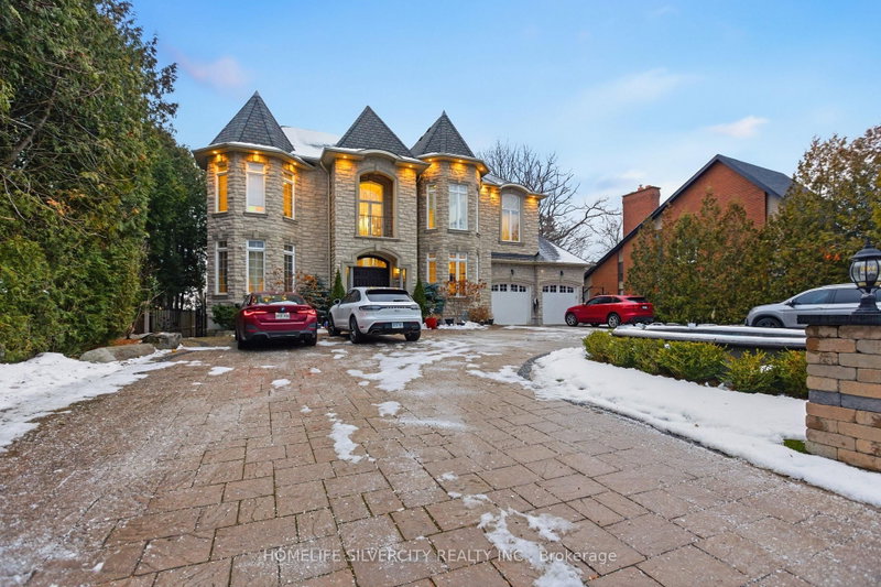 492 Rougemount Dr, Pickering, Ontario