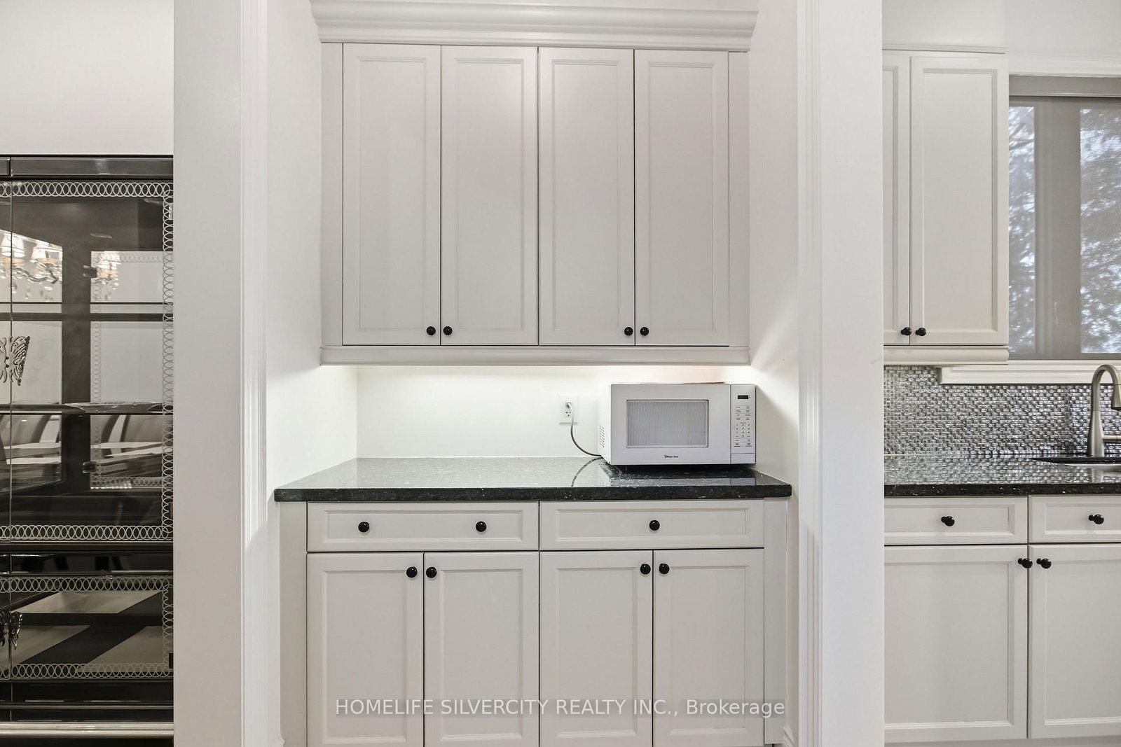 492 Rougemount Drive • Pickering, ON photo 10