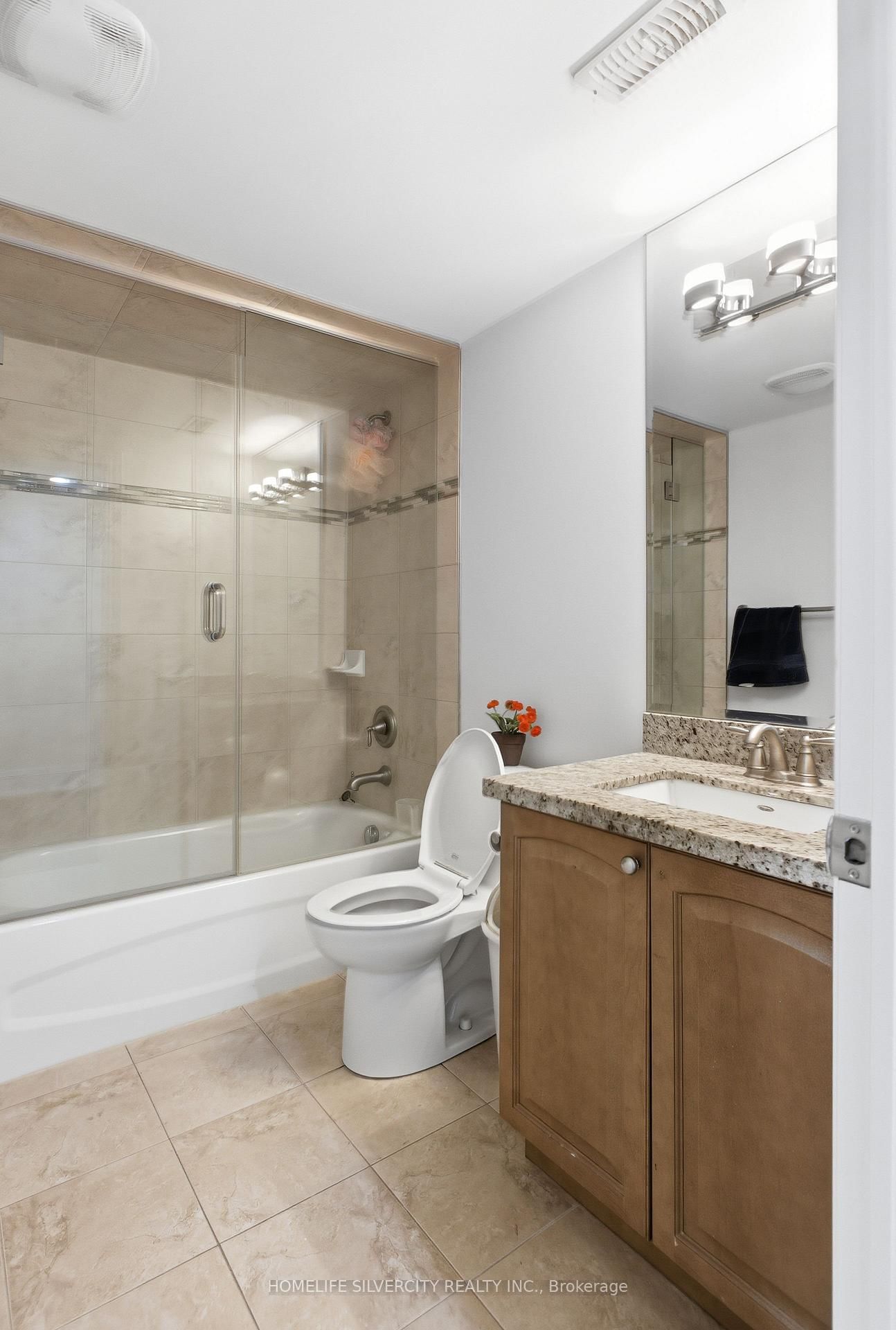 492 Rougemount Drive • Pickering, ON photo 23
