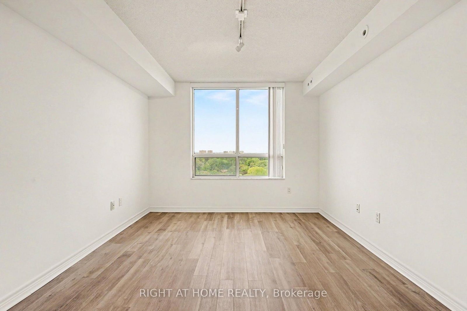 228 Bonis Avenue • #1612 • Toronto, ON photo 20