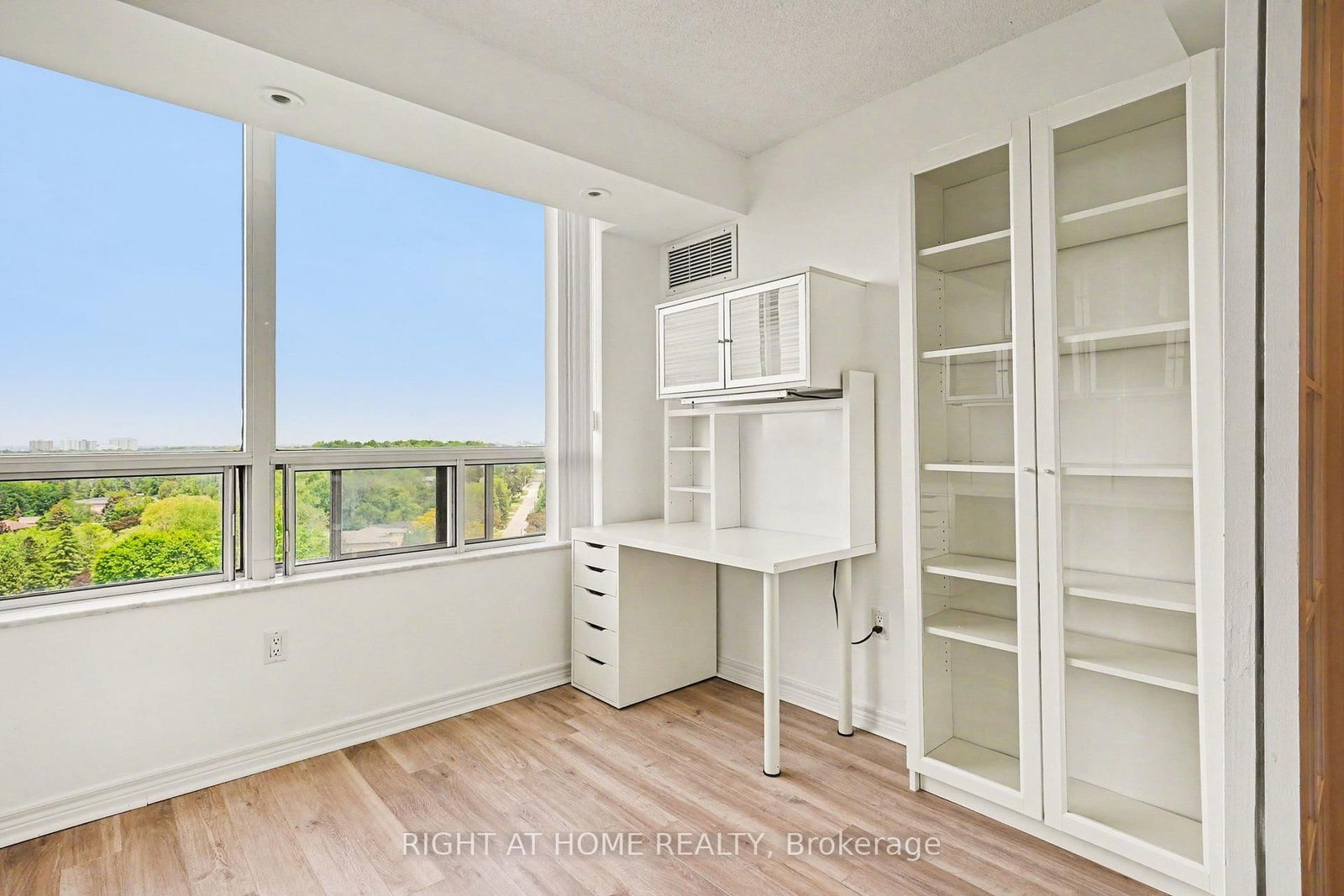 228 Bonis Avenue • #1612 • Toronto, ON photo 29