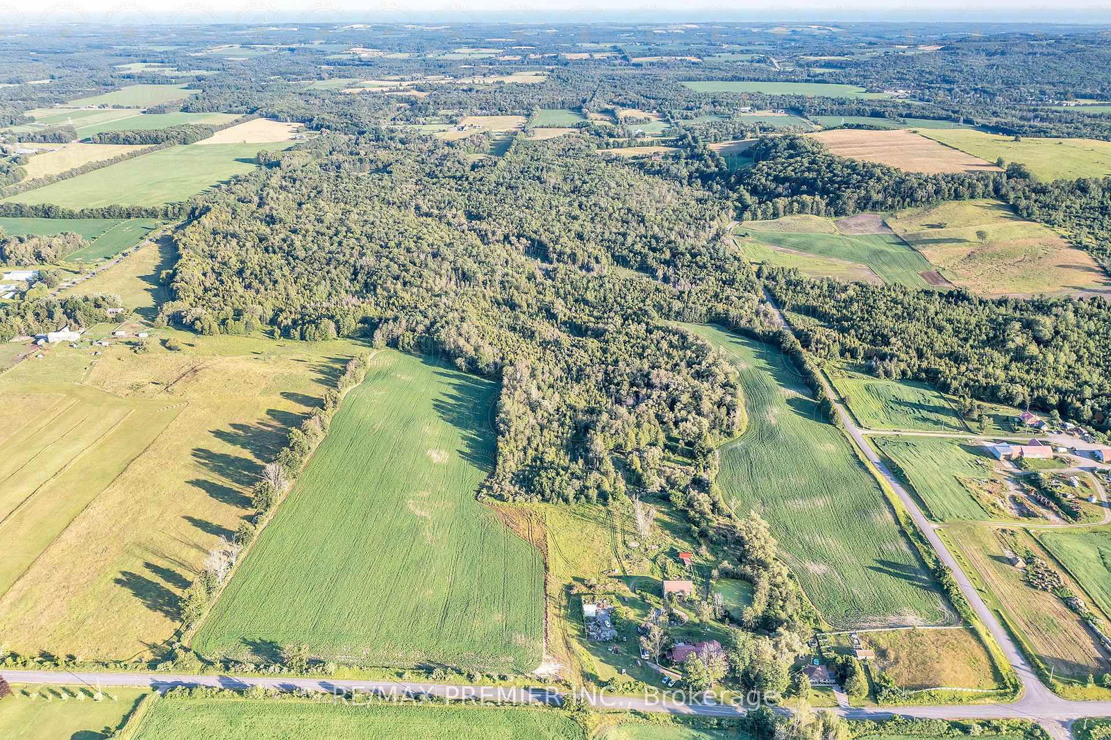 4615 Thertell Road • Clarington, ON photo 11