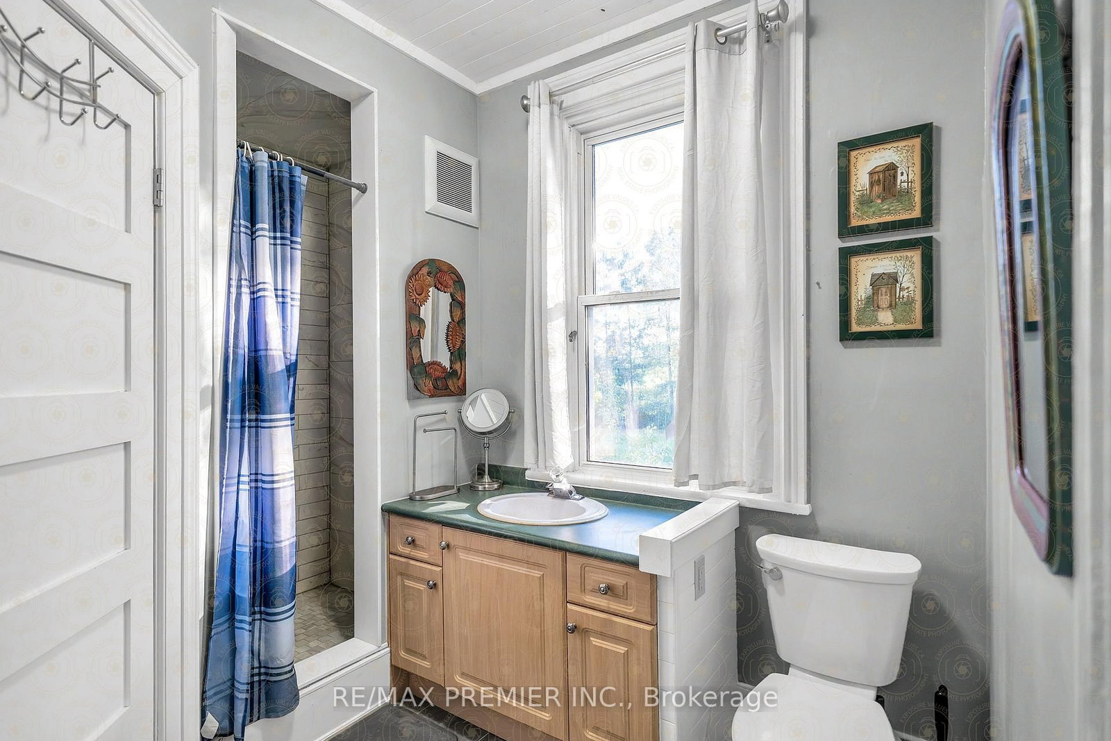 4615 Thertell Road • Clarington, ON photo 18