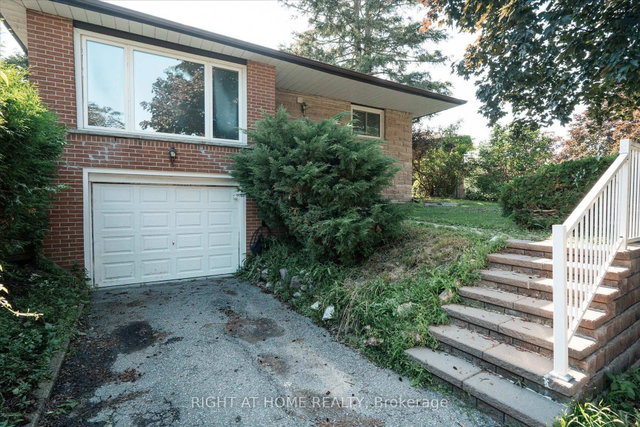 904 Walnut Court