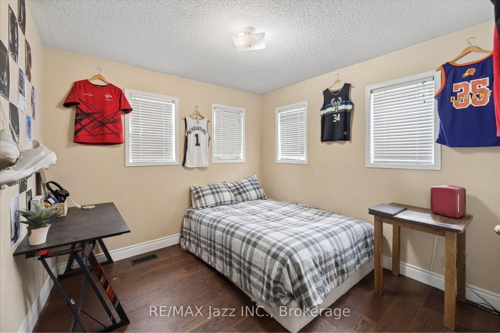 1312 Langley Circle • Oshawa, ON photo 40