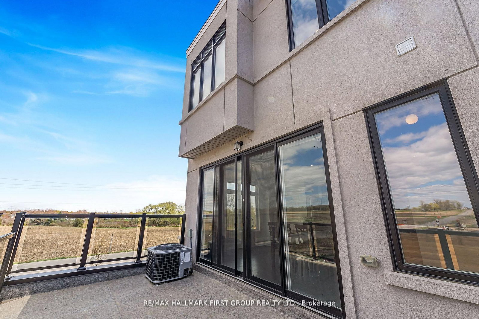 835 Port Darlington Road • Clarington, ON photo 25