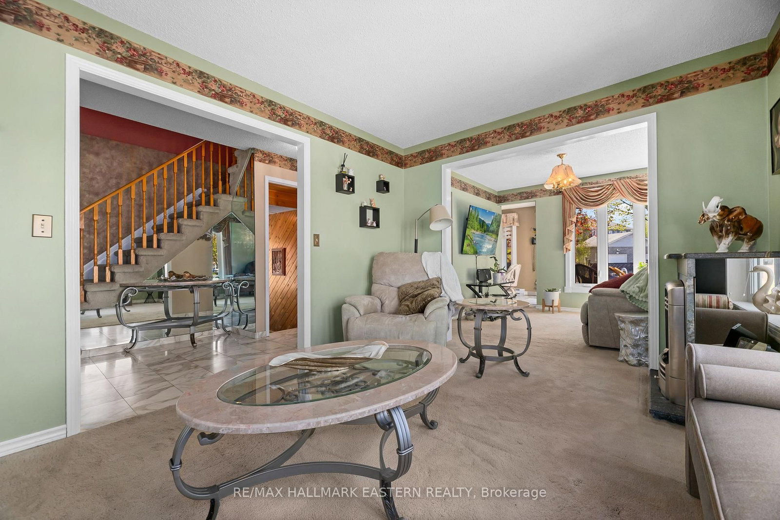 1003 Renaissance Drive • Oshawa, ON photo 11
