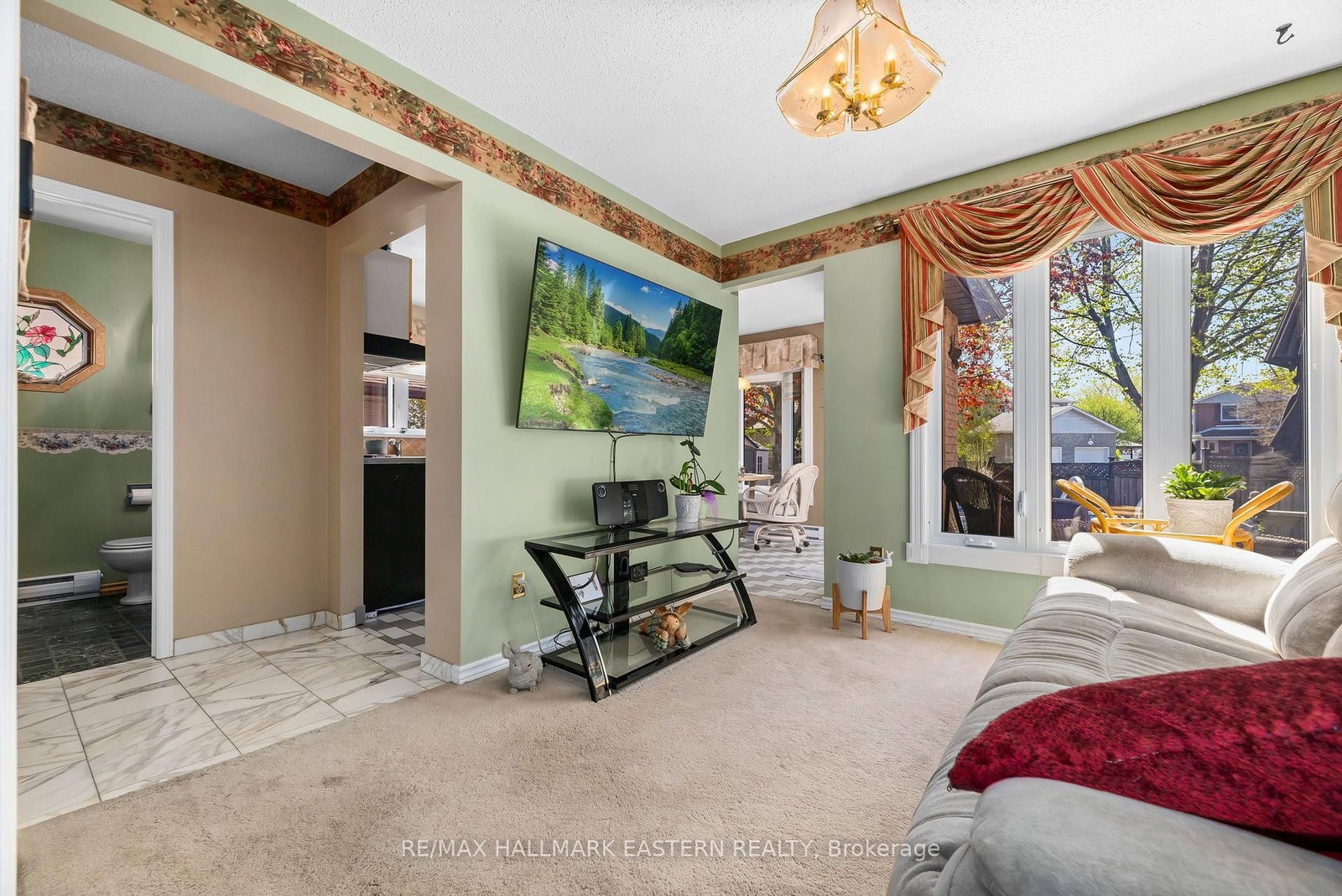 1003 Renaissance Drive • Oshawa, ON photo 13