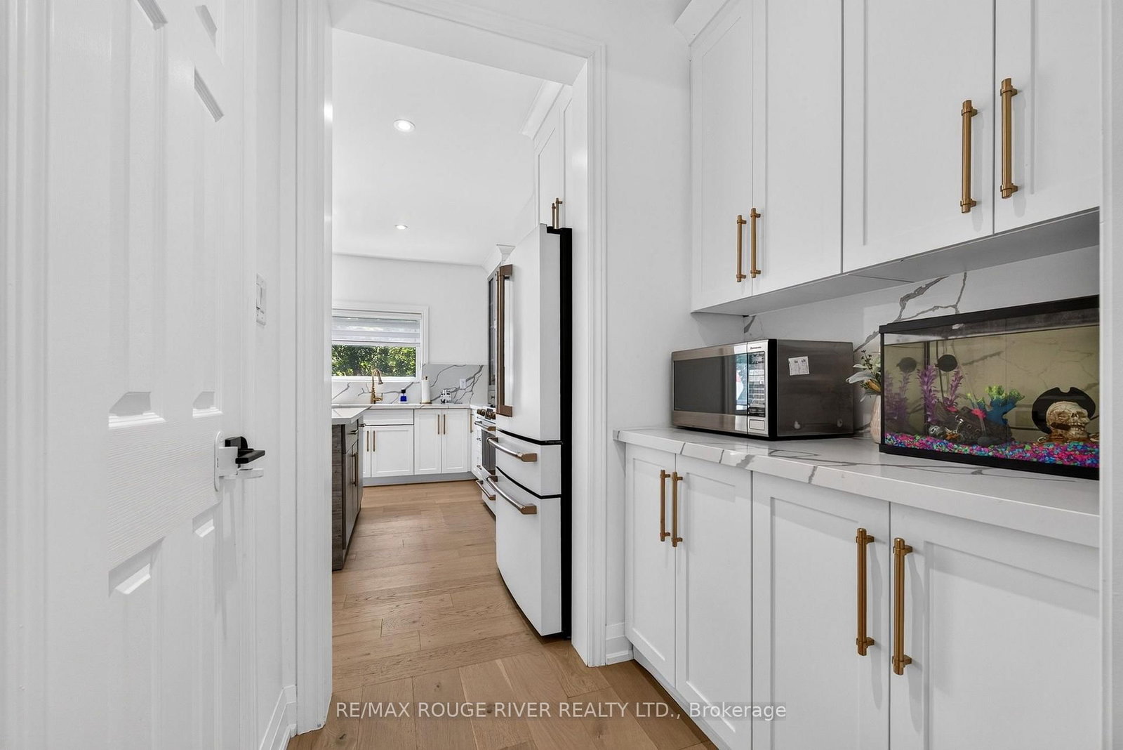 69 Gillett Drive • Ajax, ON photo 11