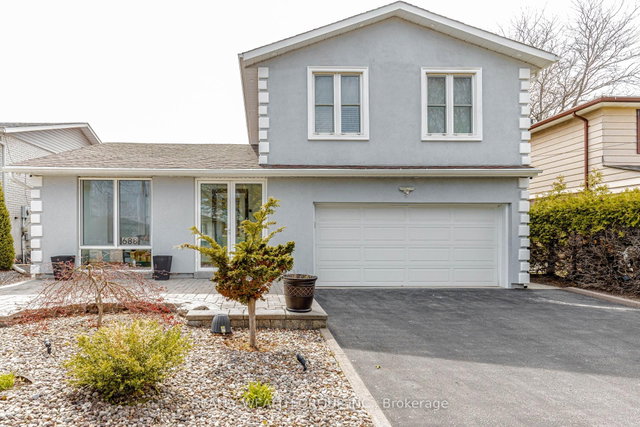 688 Antigua Crescent
