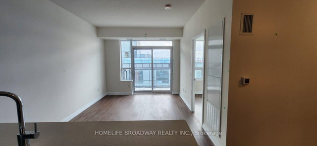 1228 - 3270 Sheppard Avenue E