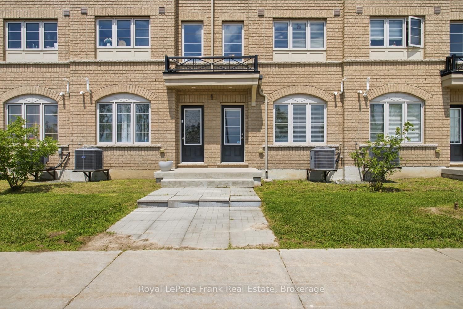 2292 Chevron Prince Path • Oshawa, ON photo 31