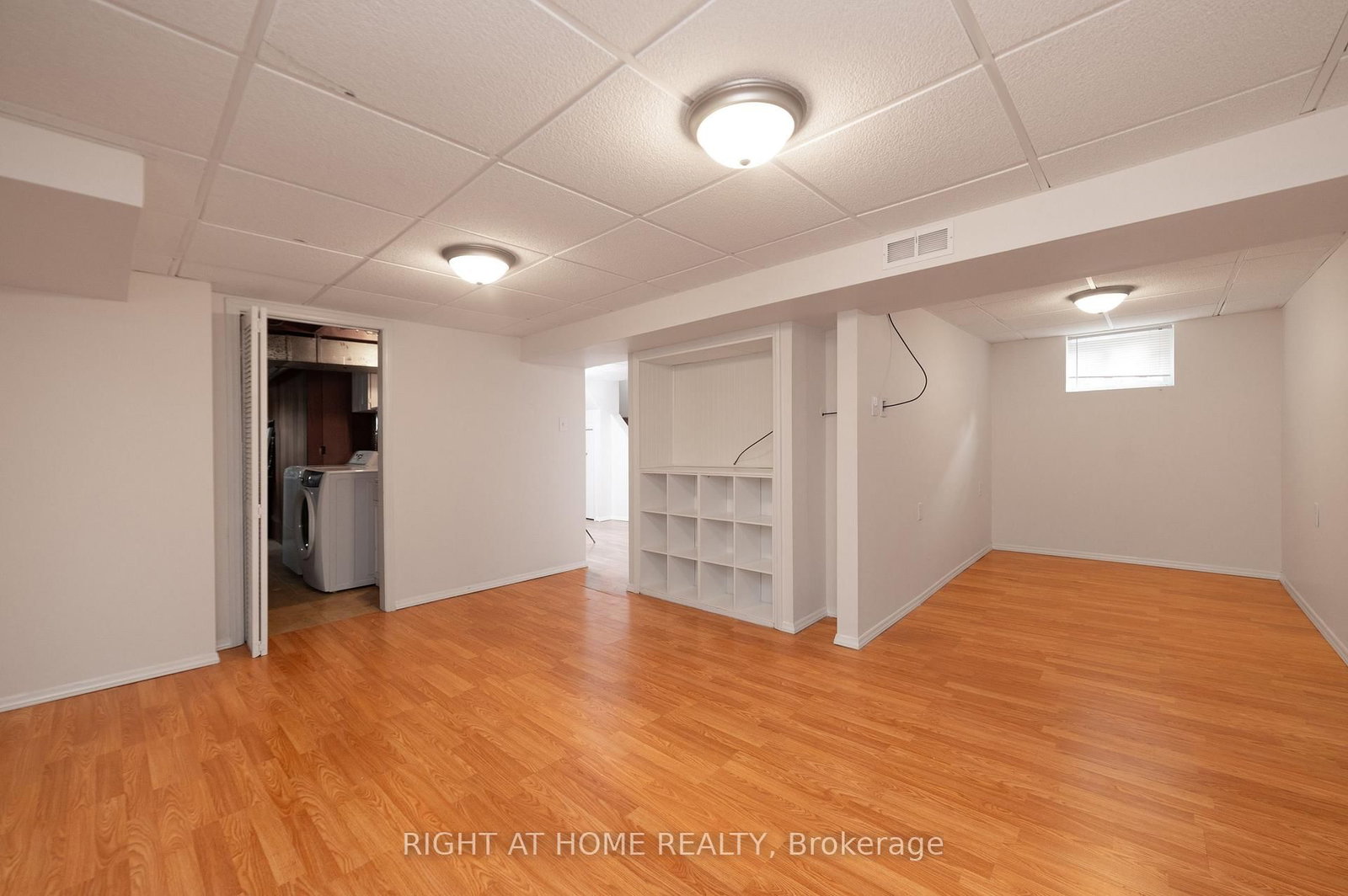 2 Midholm Drive • Toronto, ON photo 27
