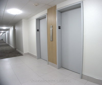 Unit PH 6 — 100 Echo Point — photo 6