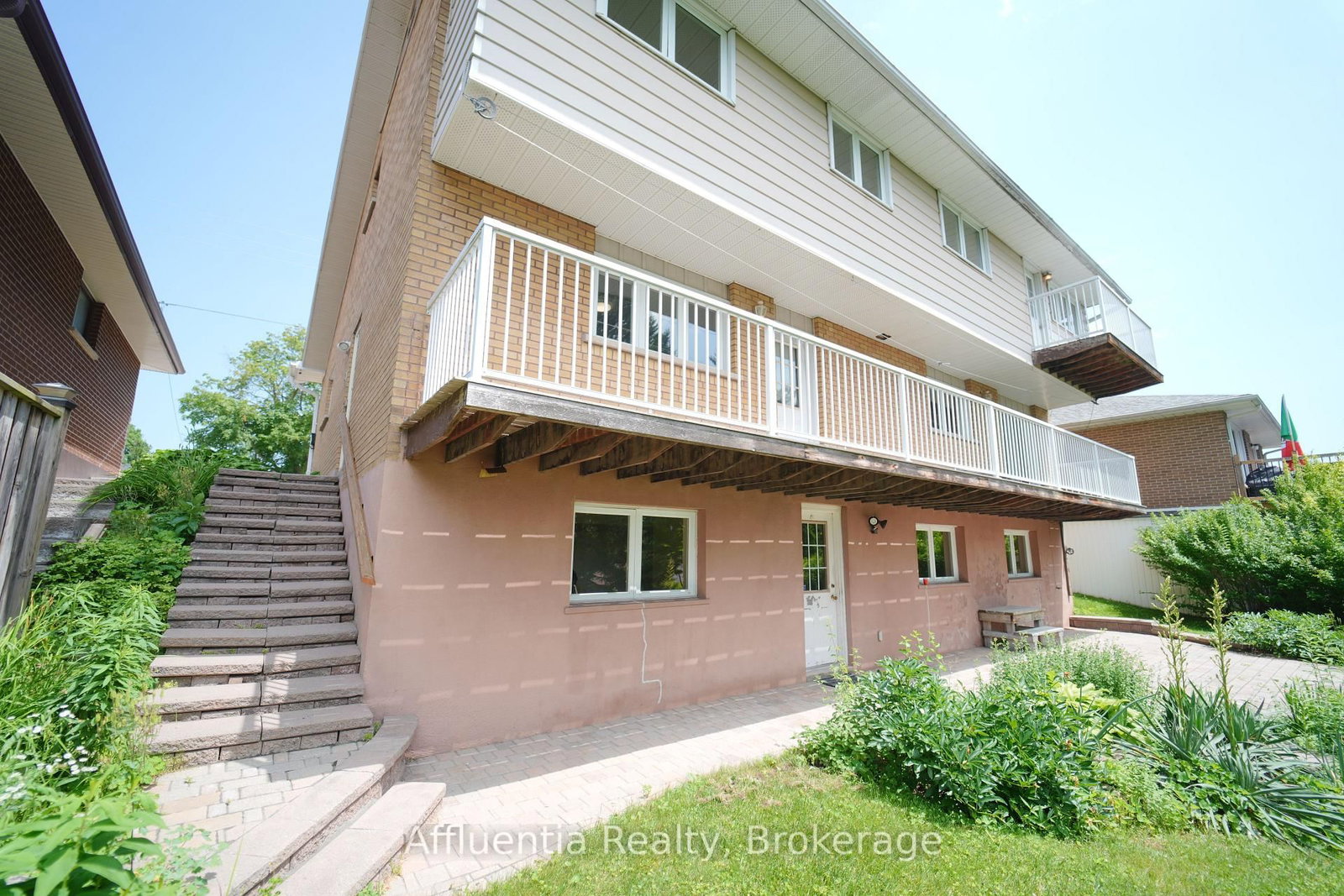 Lower Unit - 480 Elizabeth Street, Oshawa 4