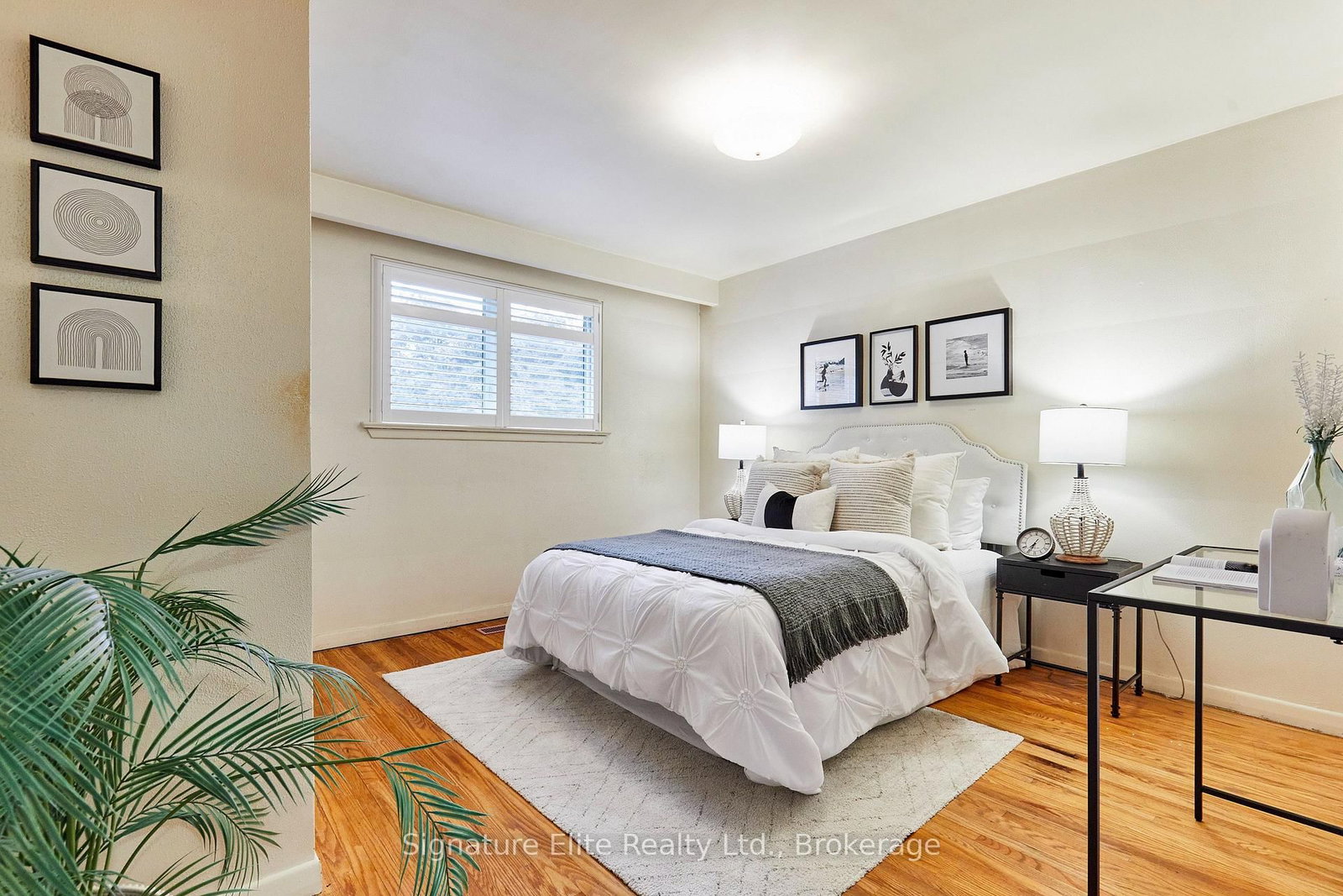 35 Ravenview Drive • Toronto, ON photo 18