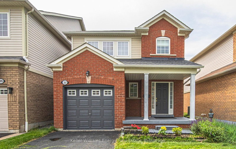 37 Harkness Drive, Whitby