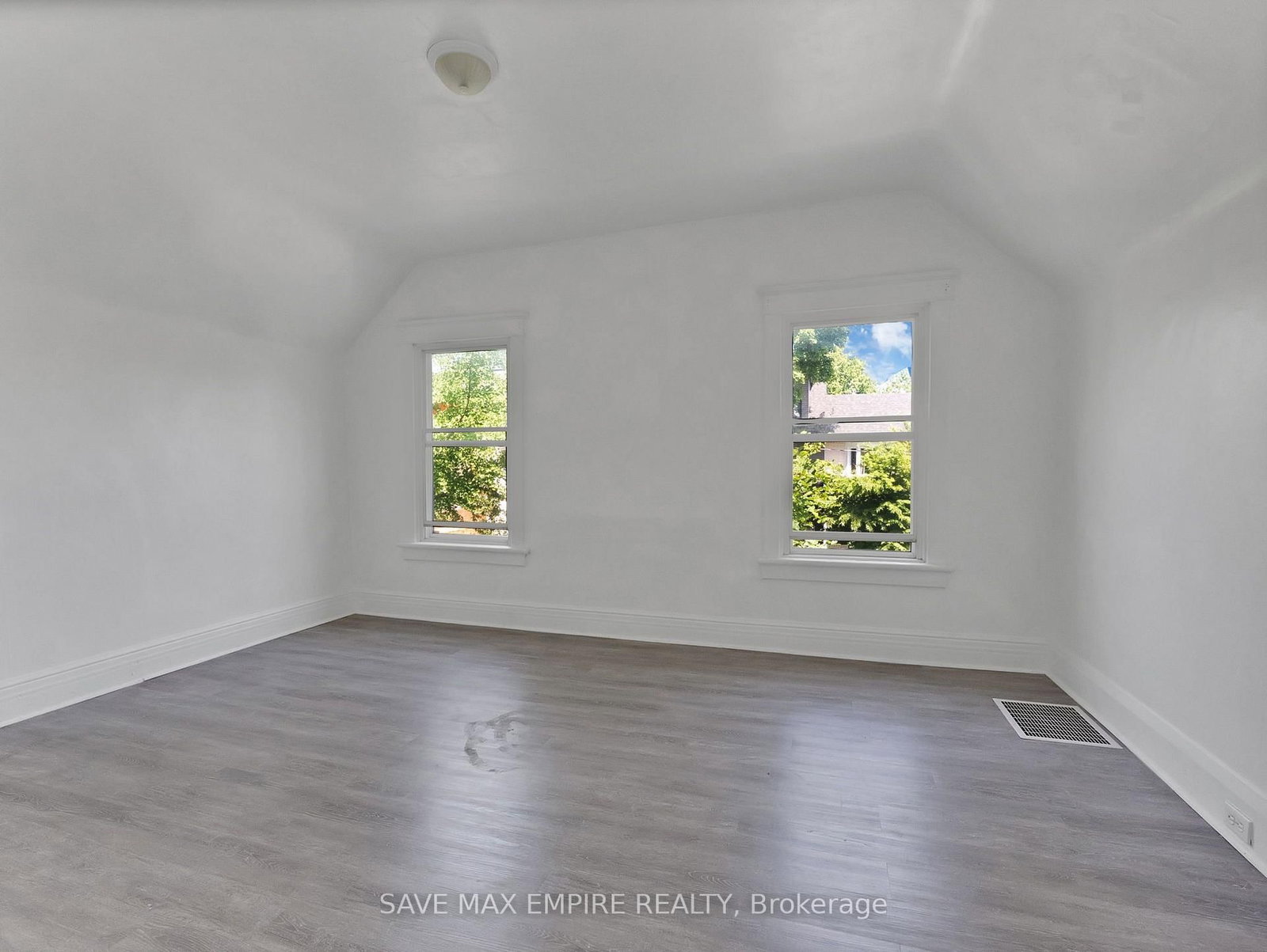 19 Minto Street • Toronto, ON photo 17