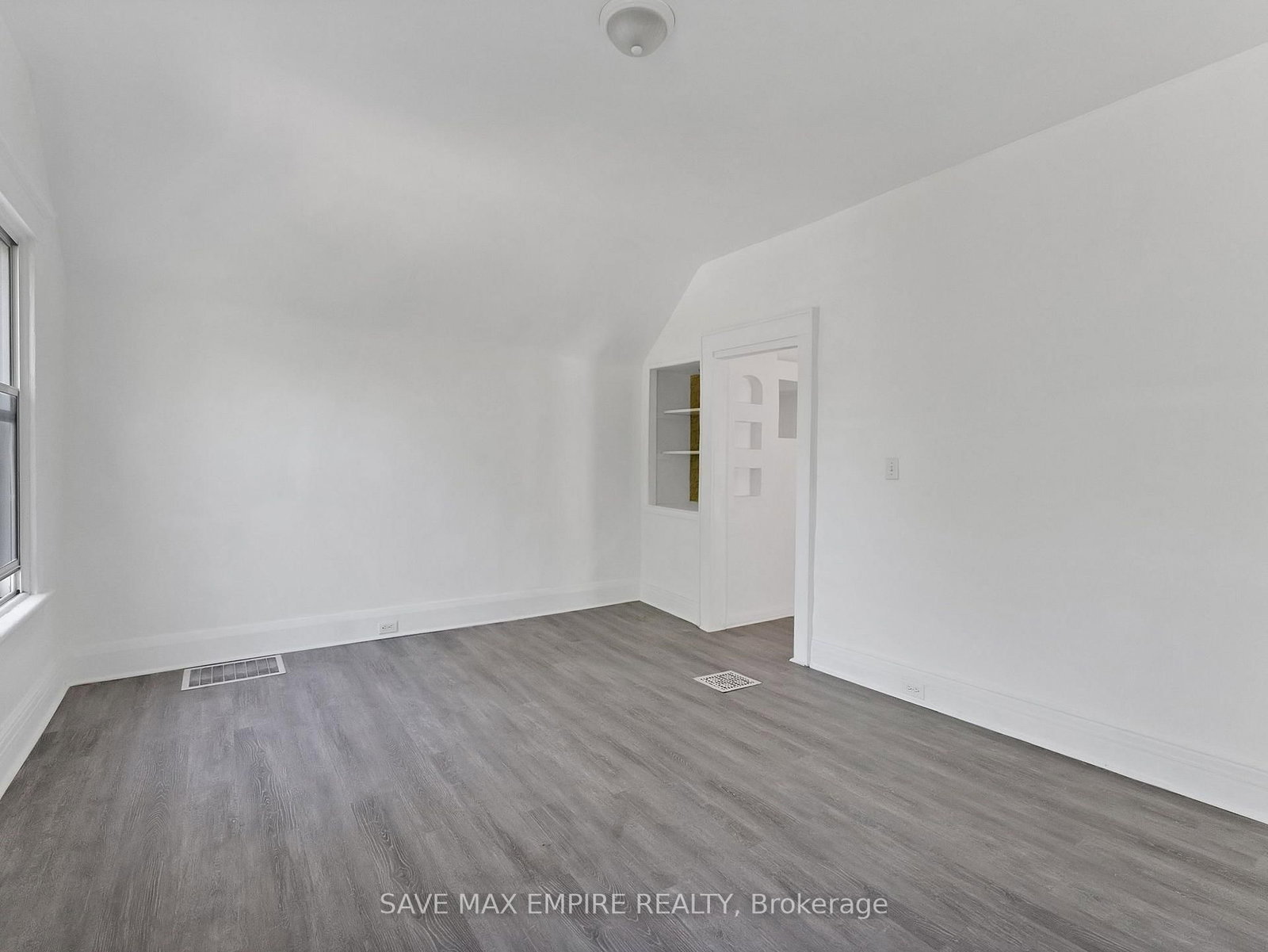 19 Minto Street • Toronto, ON photo 18