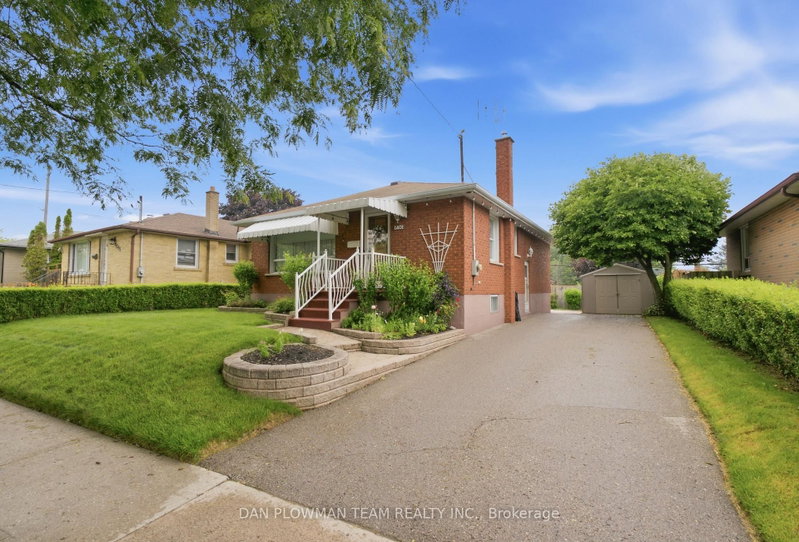 home for sale on 1401 Tremblay Street
