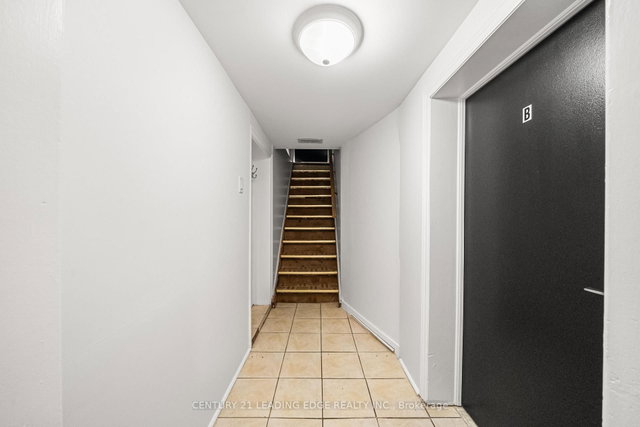unit B - 620 Birchmount Road