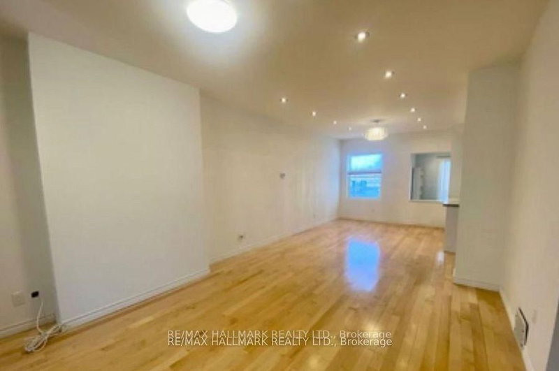 228 Gainsborough Road