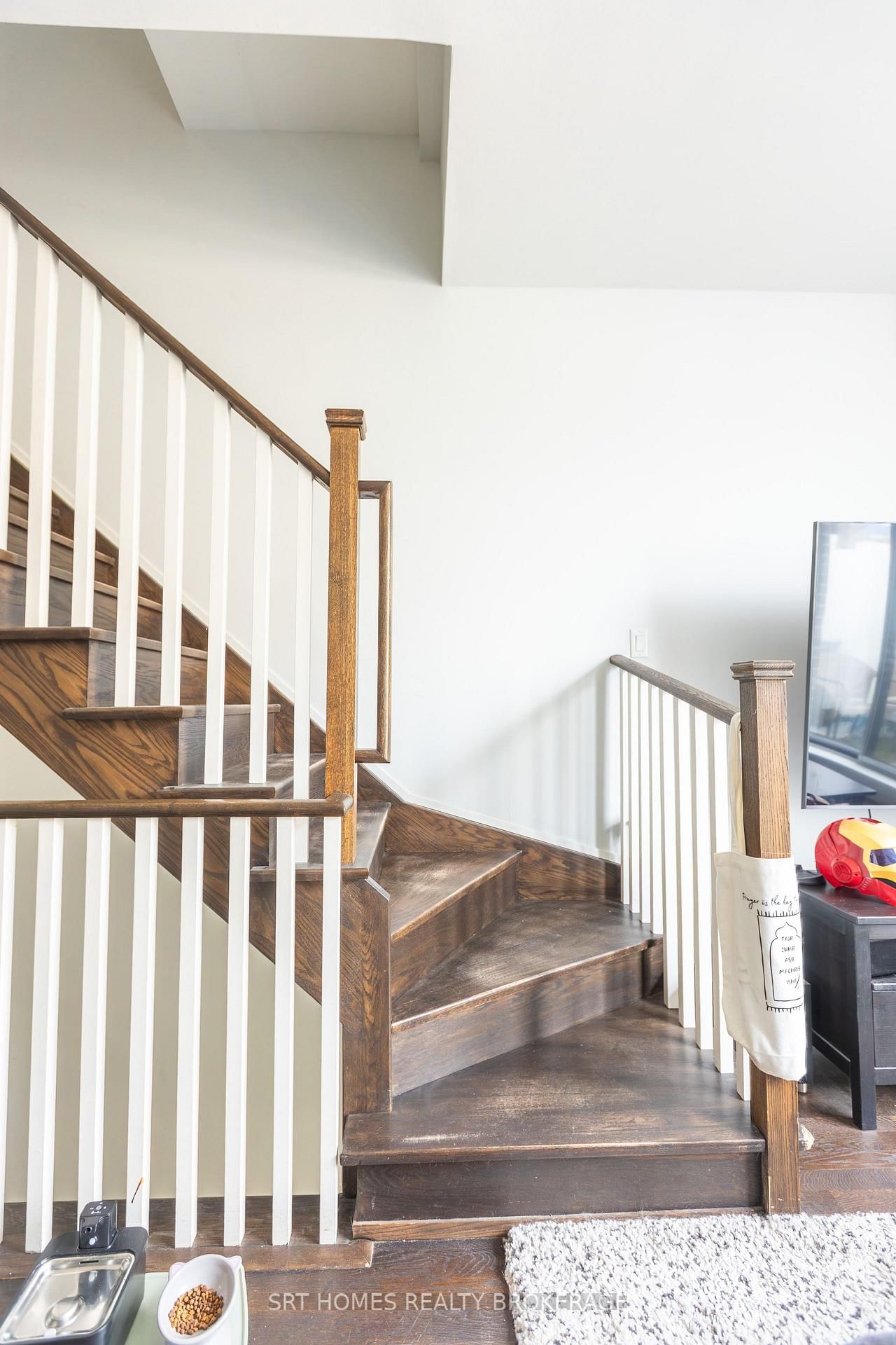 1321 E Gerrard Street • #3 • Toronto, ON photo 13