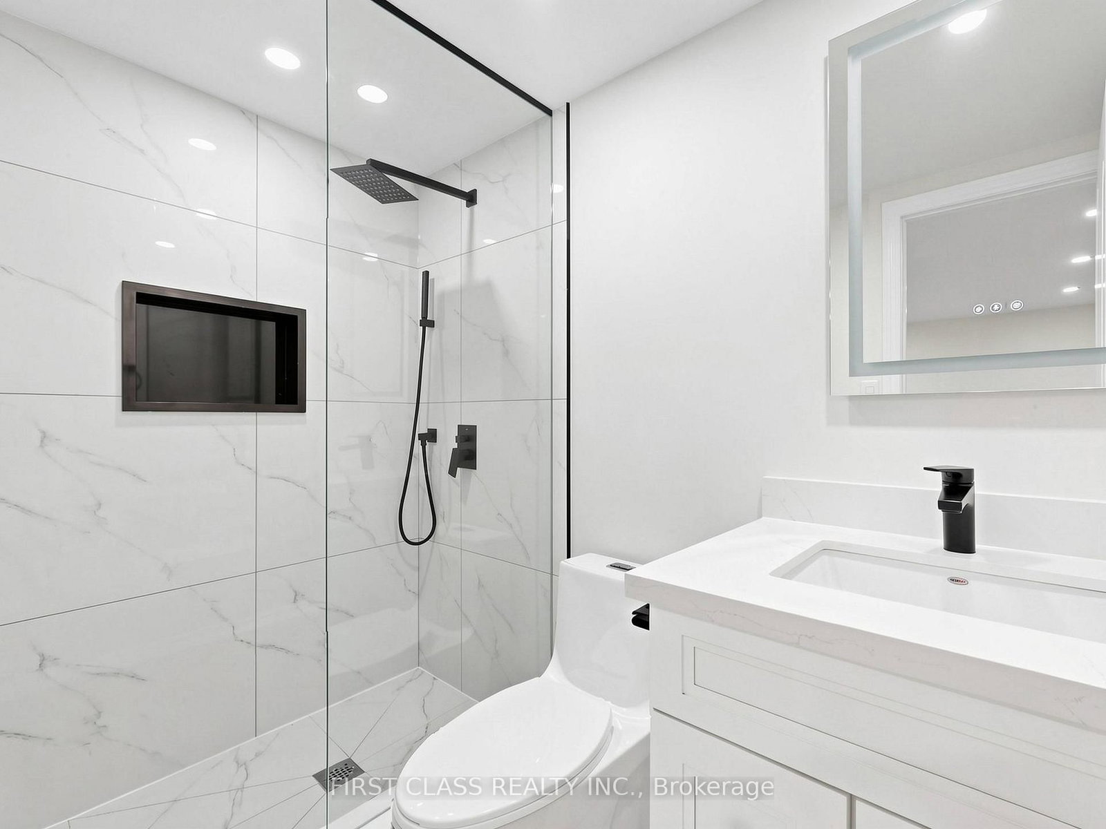 850 Huntingwood Drive • #38 • Toronto, ON photo 21