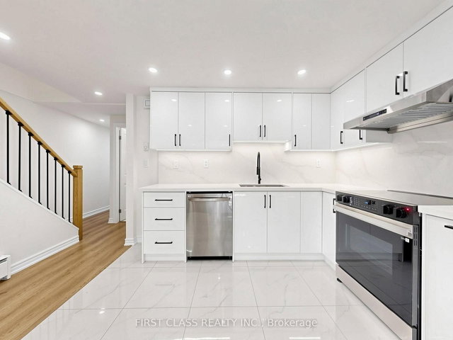 38 - 850 Huntingwood Drive