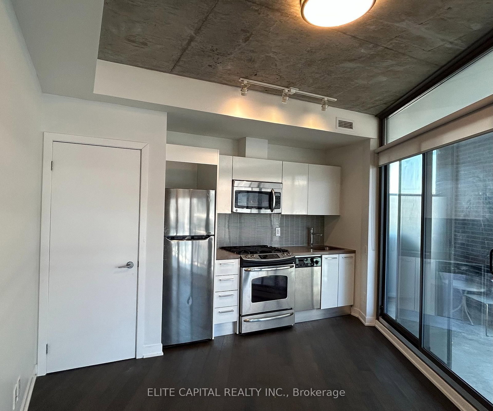 409-319 Carlaw Avenue, Toronto, ON, photo 5