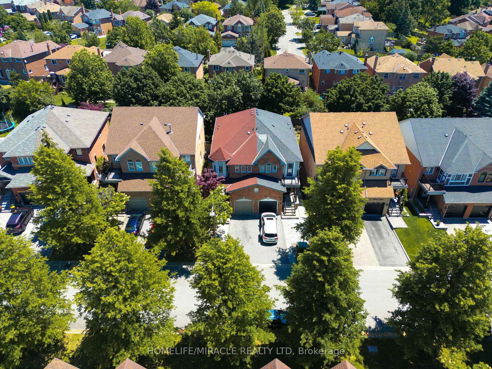 29 Hemans Ajax,ON L1T 4B9 — Photo 4
