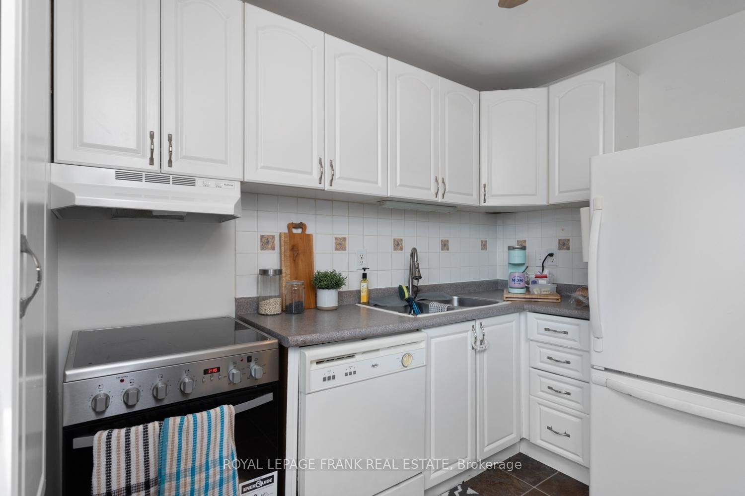 700 N Harmony Road • #42 • Oshawa, ON photo 8