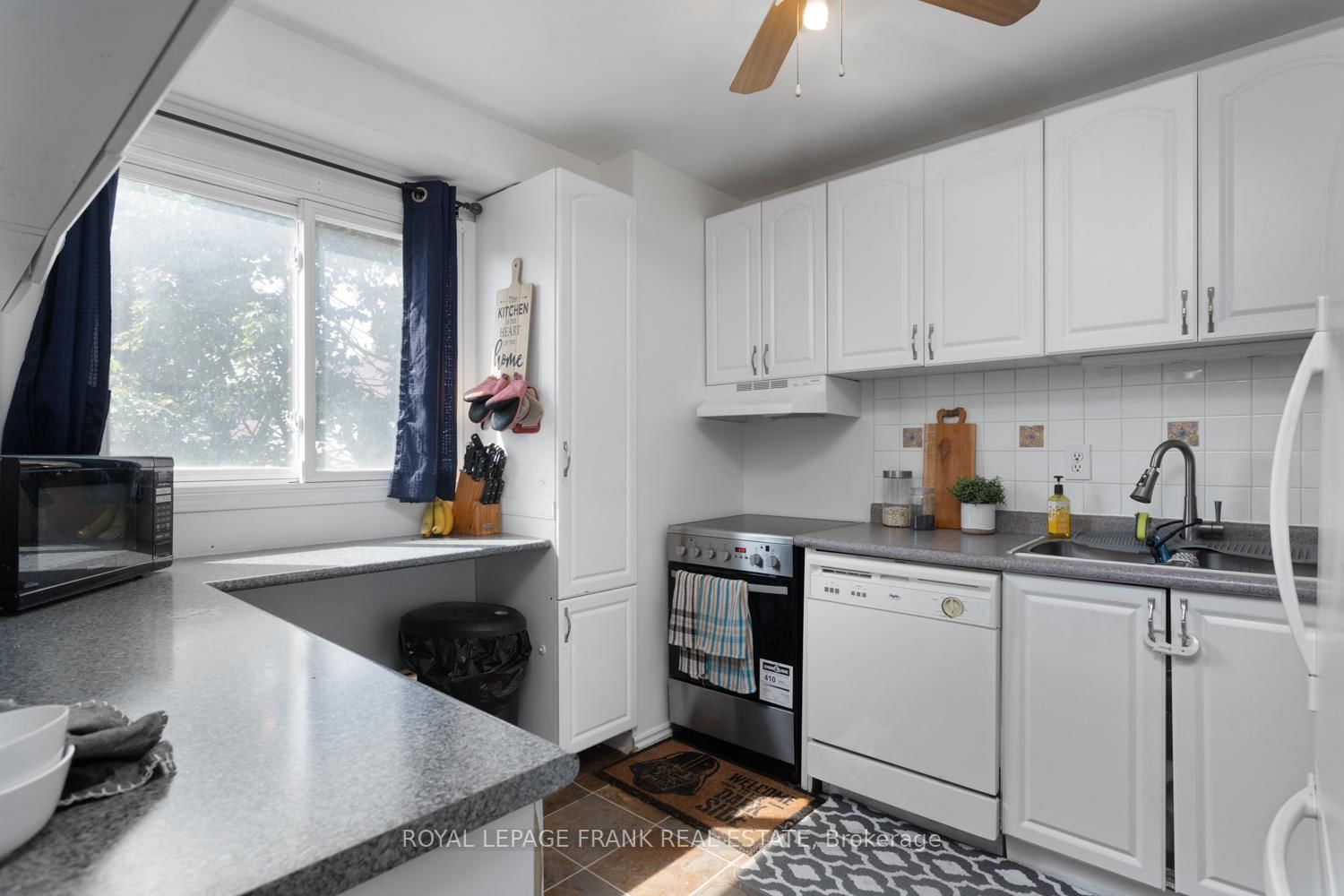 700 N Harmony Road • #42 • Oshawa, ON photo 9
