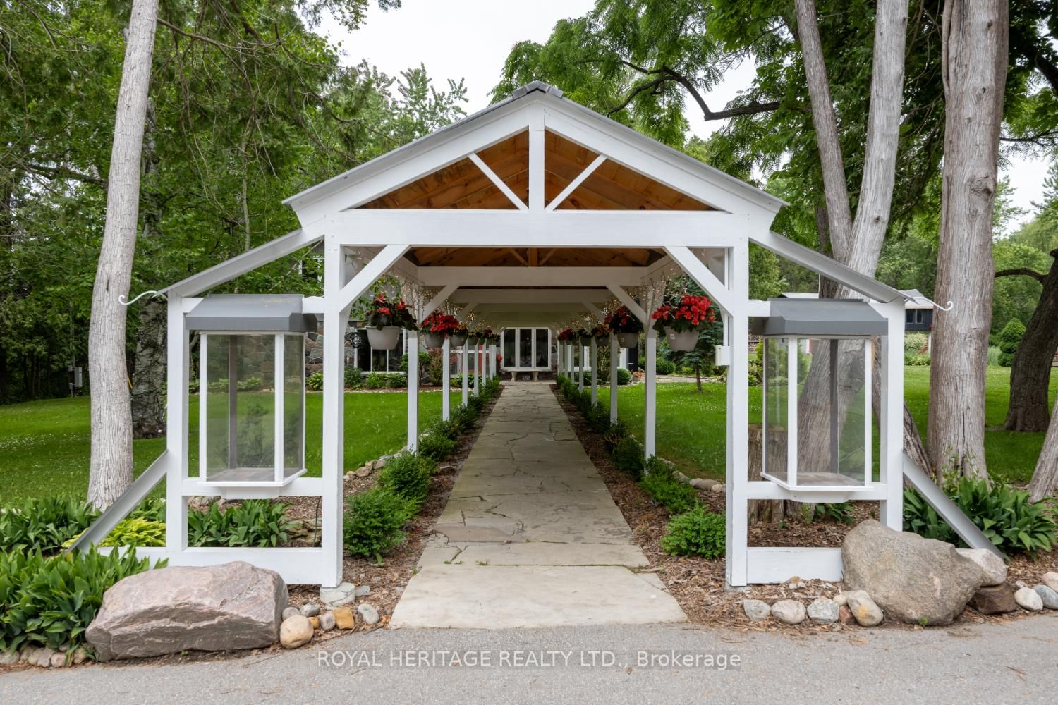 4395 Westney Road N • Pickering, ON photo 8