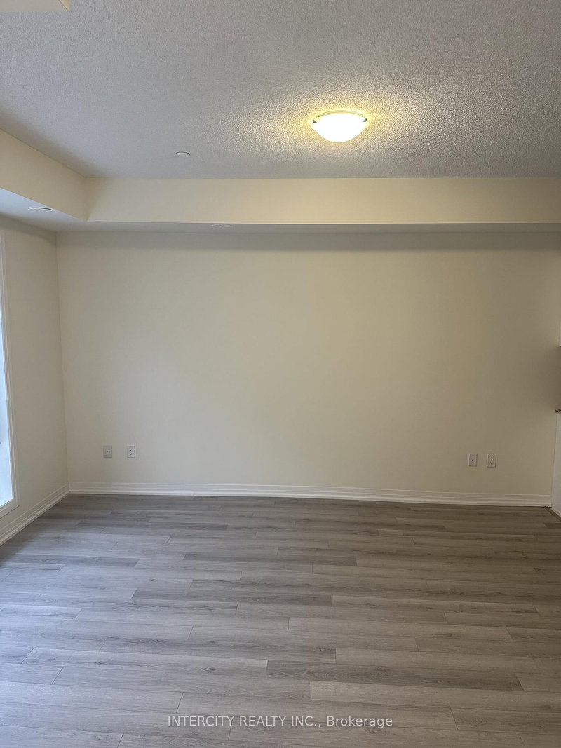 13 - 245 McLevin Avenue