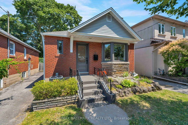 49 Binswood Avenue