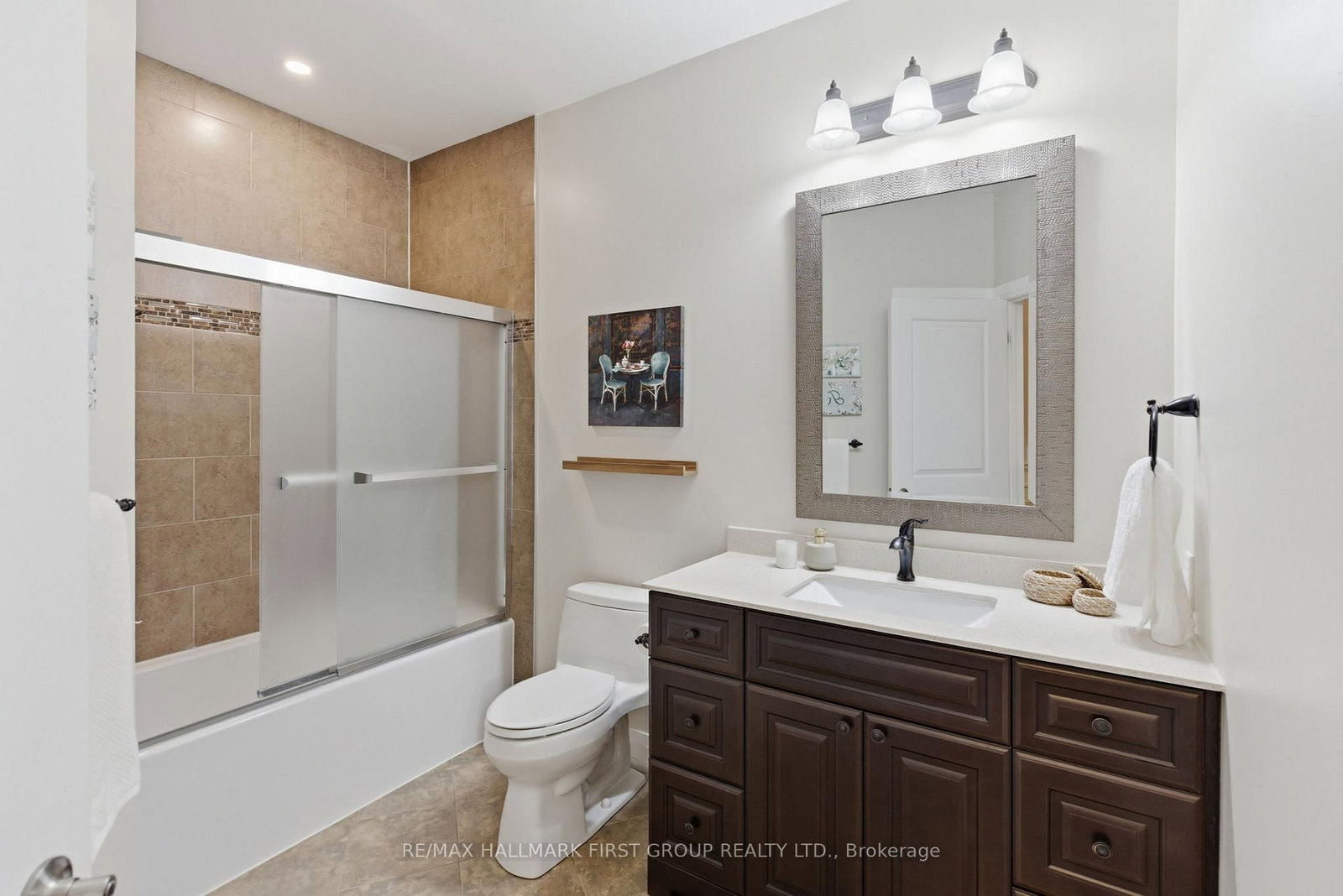 53 Brown Street • Clarington, ON photo 18