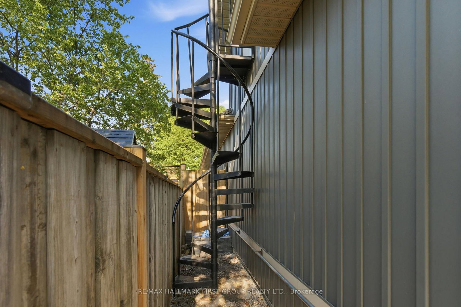 53 Brown Street • Clarington, ON photo 41