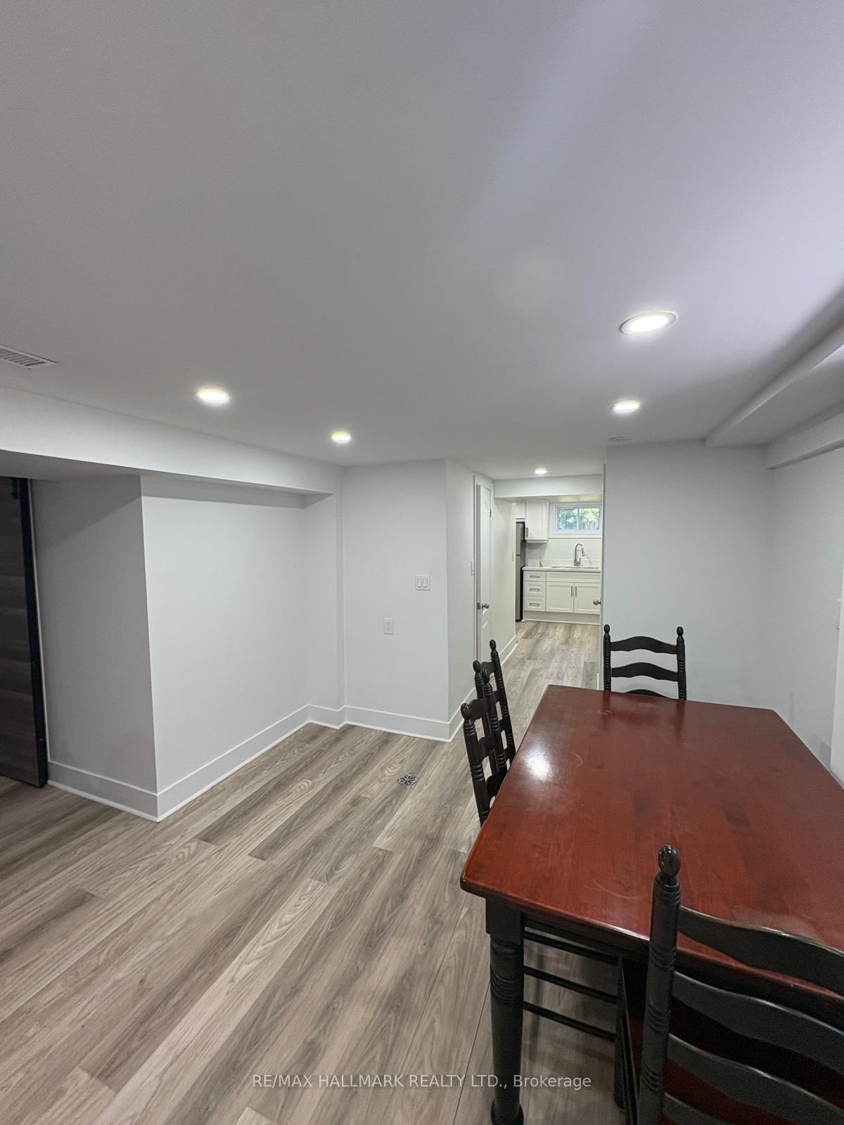Basement-7 Ilfracombe Crescent, Toronto, ON, photo 5