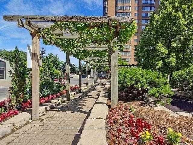 55 Bamburgh Circle • #113 • Toronto, ON photo 19
