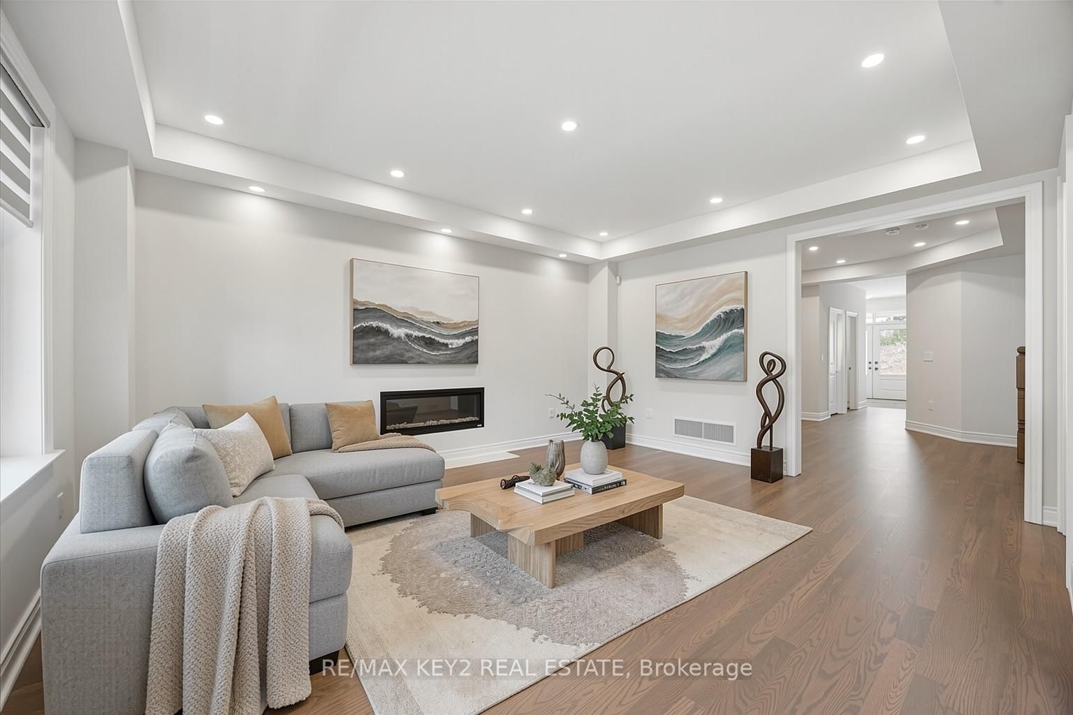 2484 Florentine Place • Pickering, ON photo 6