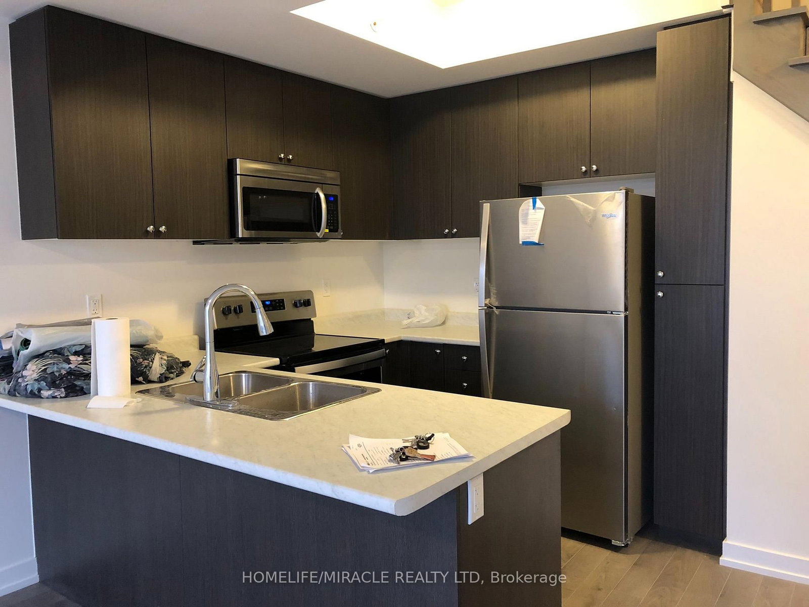 202 - 1555 Kingston Road, Pickering 3