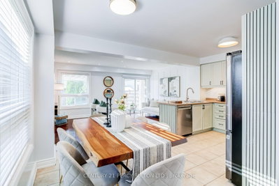 55 Unsworth Crescent • Ajax, ON photo 5