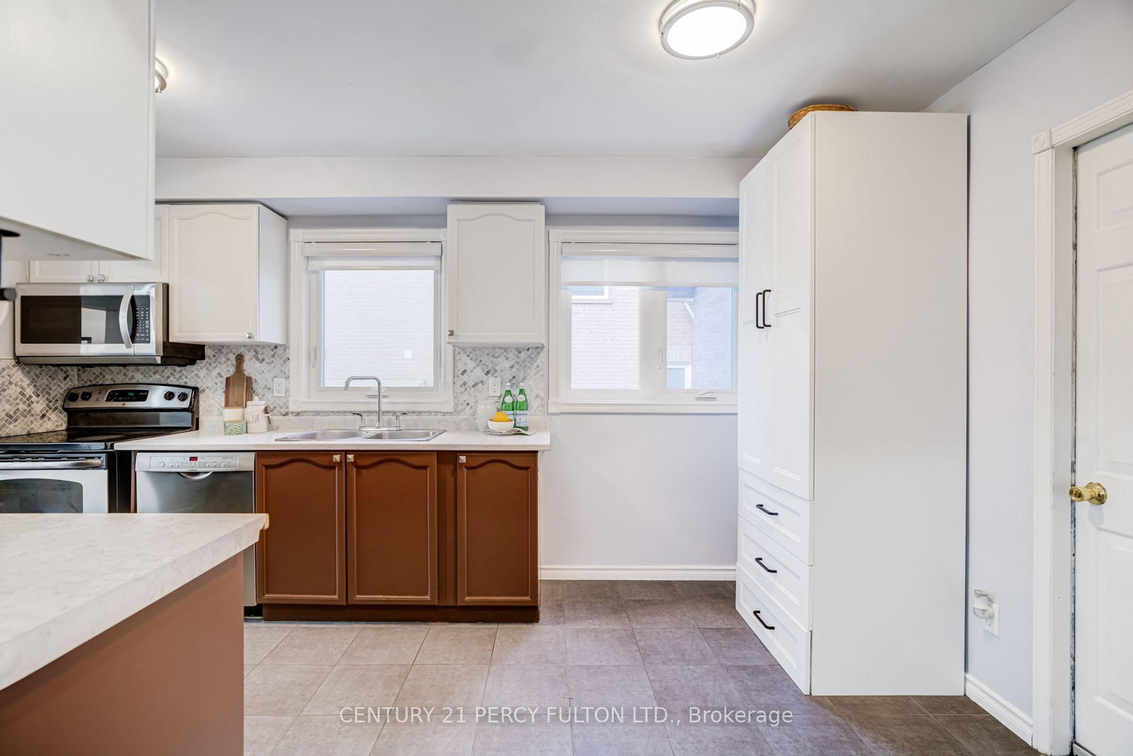 696 Lamour Road • Pickering, ON photo 16
