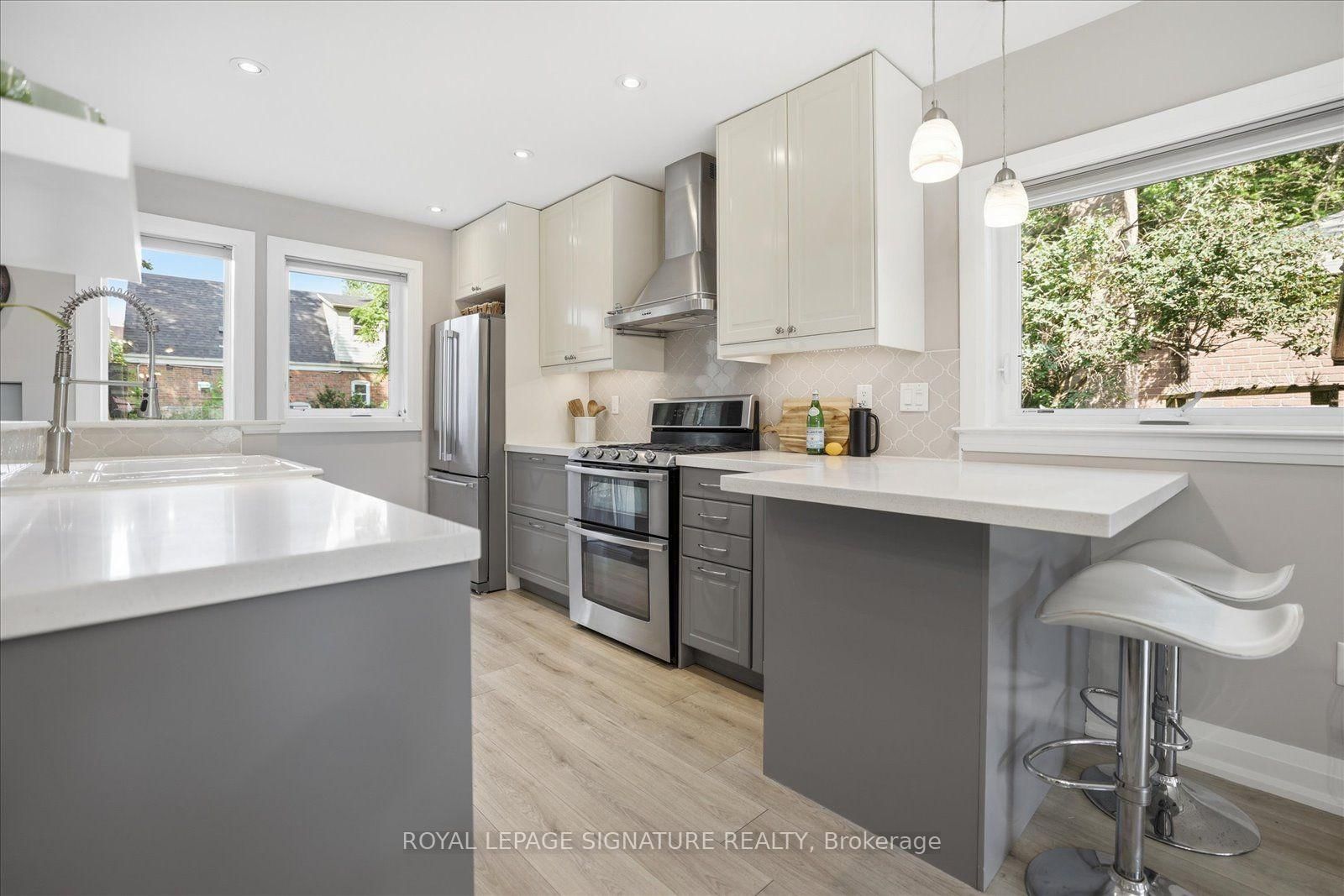 24 Latham Avenue • Toronto, ON photo 11